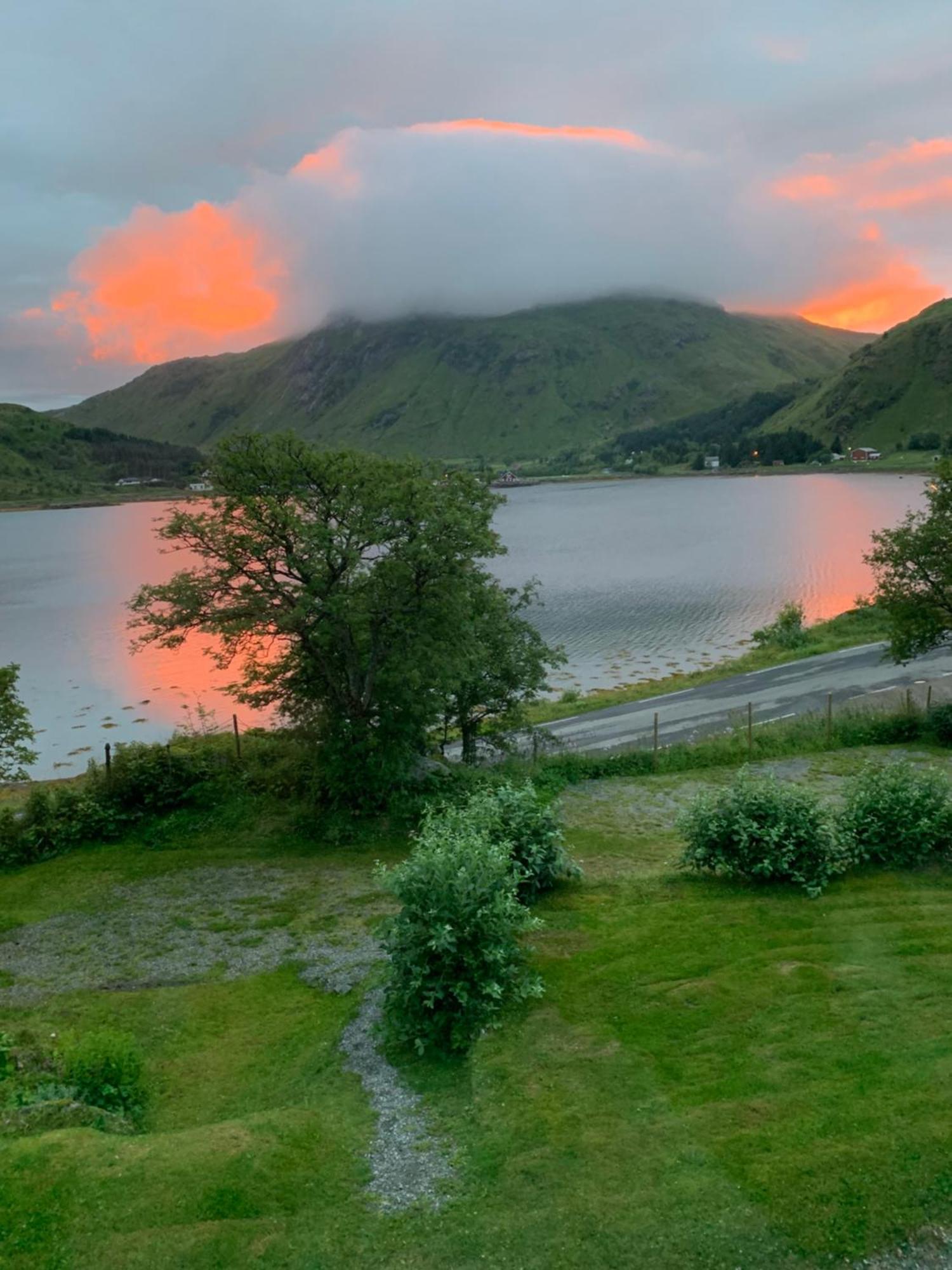 Liten Leilighet Inkludert Frokost Valberg ภายนอก รูปภาพ